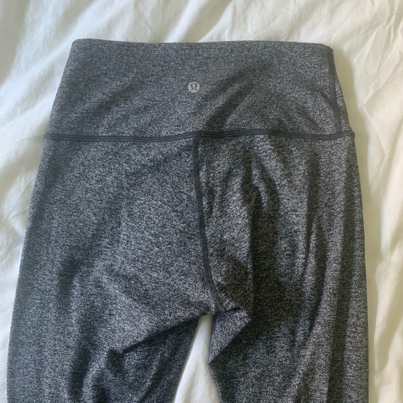 Lulu lemon - full length wunder unders - Picture 2 of 3